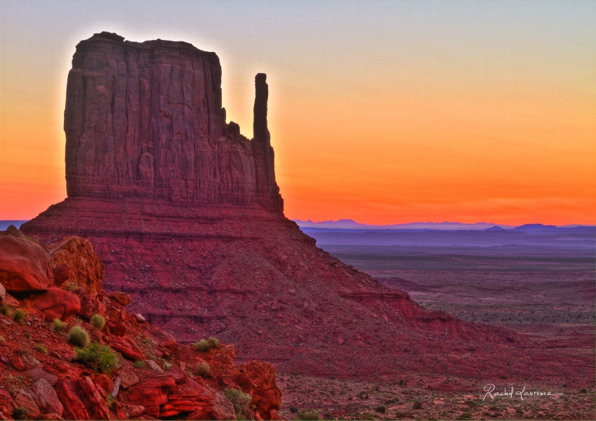 Monument valley sunrise.jpg